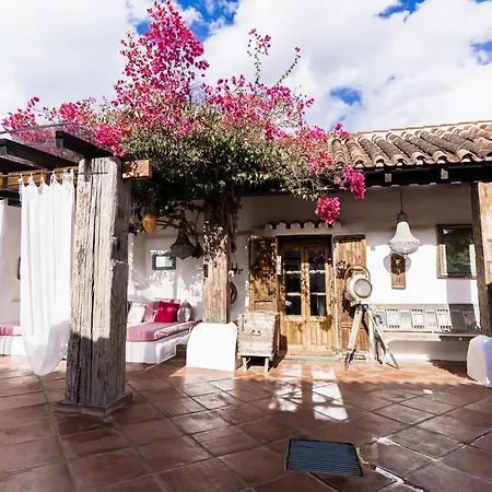 Boutique Rancho Lobos Otel 3*